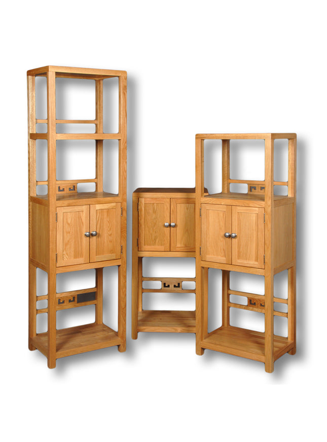 Richmond Oak 1105mm 2 Door Oriental Display