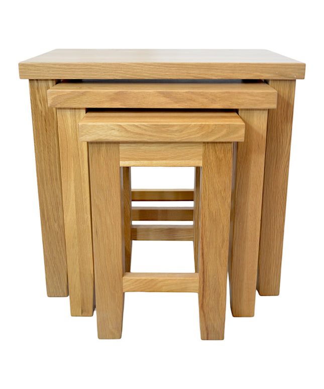 Richmond Oak Nest of 3 Coffee Tables